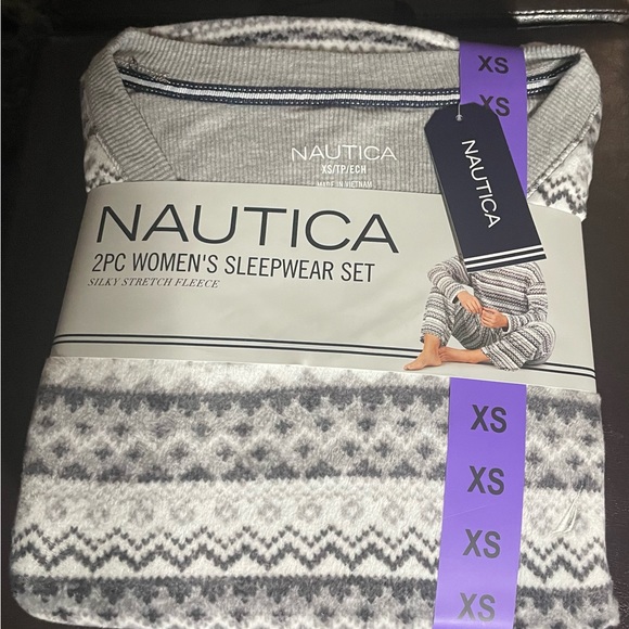 Nautica Other - Nautica Fleece Lounge ware/ Sleep Set